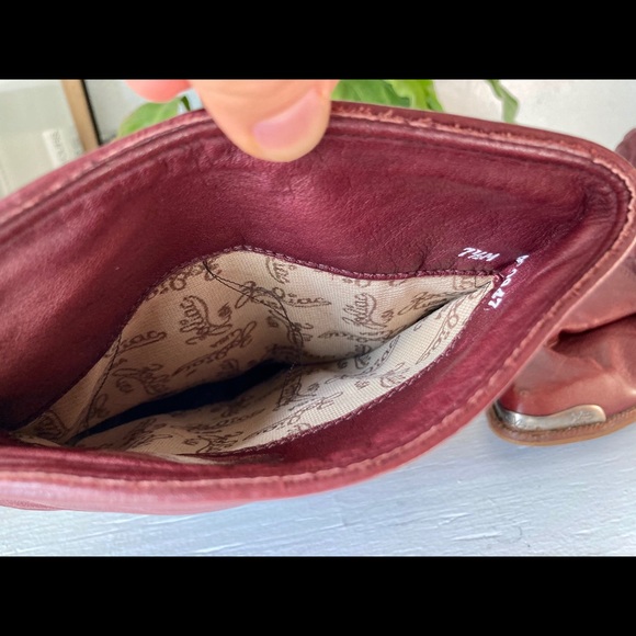 Vintage Zodiac cowboy boots - Picture 8 of 13